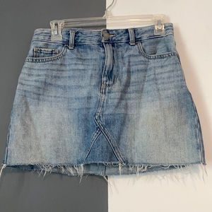 Hollister mini skirt